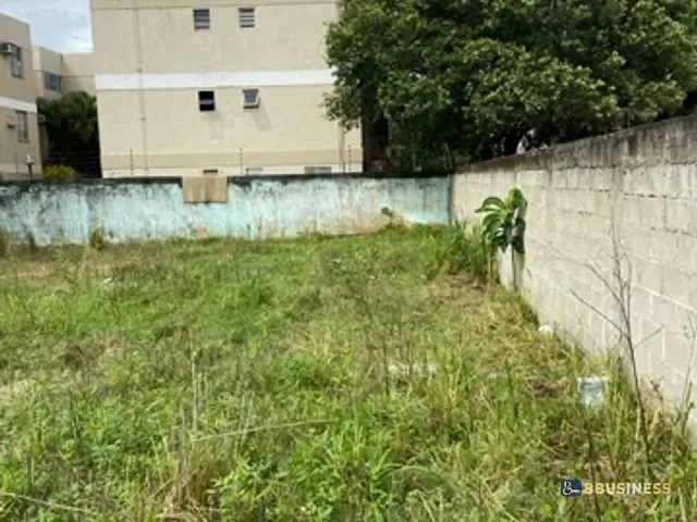 Terreno com 1642m², à venda, no bairro Parque Califórnia em Campos dos Goytacazes