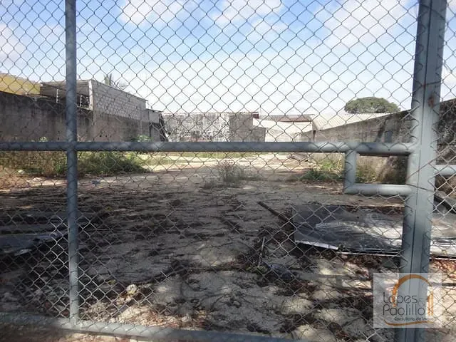 Terreno com 360m², à venda, no bairro Jardim das Cerejeiras em Atibaia