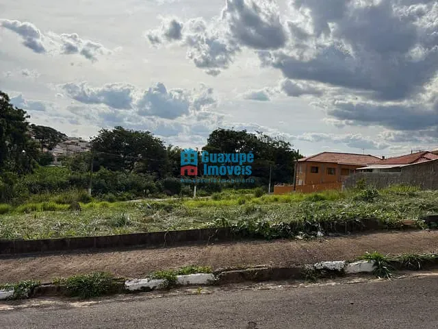 Terreno com 250m², à venda, no bairro Jardim Orminda II em Guaxupé