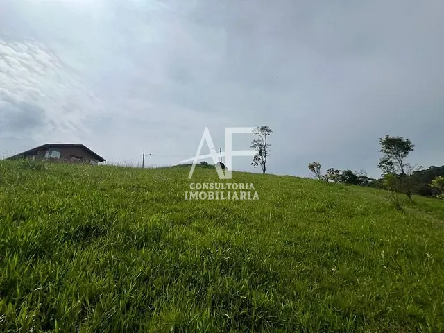 Terreno com 1155m², à venda, no bairro Sertãozinho em Santo Antônio do Pinhal