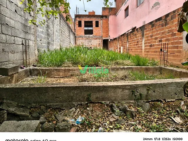 Terreno com 128m², à venda, no bairro Jardim Rio Negro em Itaquaquecetuba