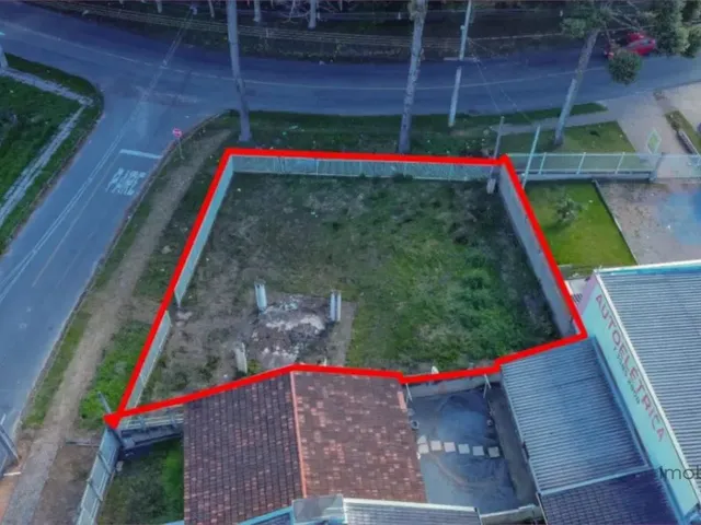 Terreno com 379m², à venda, no bairro Abranches em Curitiba