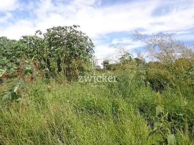 Terreno com 471m², à venda, no bairro Jardim Shangri-Lá em Bauru