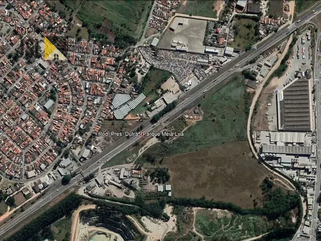 Terreno com 68459m², à venda, no bairro Parque Meia Lua em Jacareí