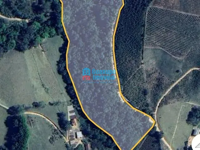 Terreno com 100000m², à venda, no bairro Sítio em Ibitiúra de Minas