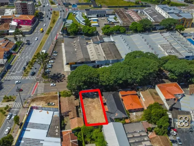 Terreno com 450m², à venda, no bairro Jardim Botânico em Curitiba