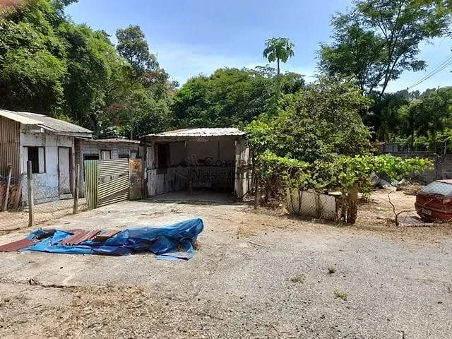 Terreno com 650m², para alugar, no bairro Chácaras Rurais de Guararema em Guararema