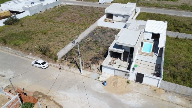 Terreno com 300m², à venda, no bairro Riviera  em Campos dos Goytacazes