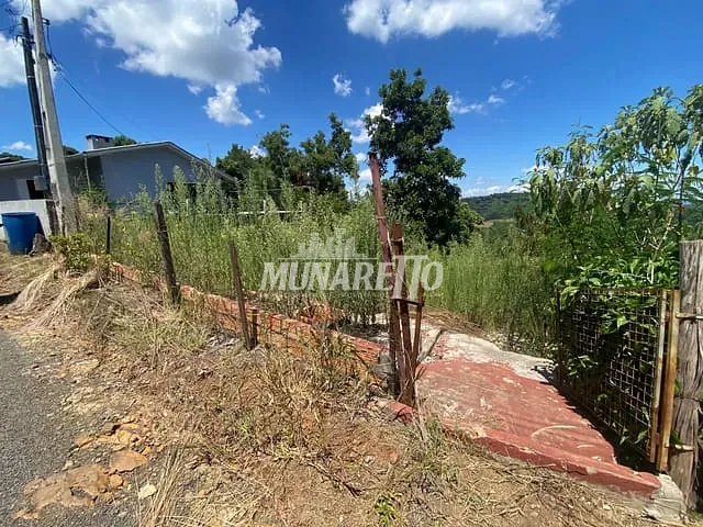 Terreno com 300m², à venda, no bairro Colibri em Concórdia
