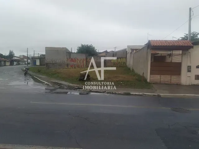 Terreno com 350m², à venda, no bairro Jardim Ana Rosa em Taubaté
