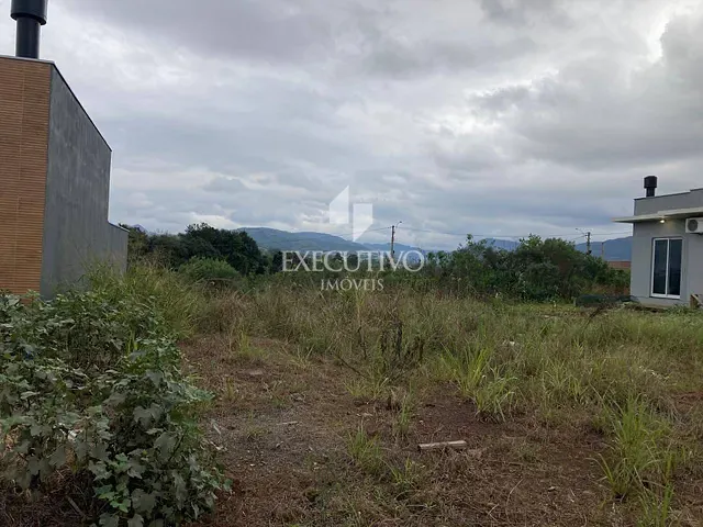 Terreno com 221m², à venda, no bairro Dom Pedro II em Arroio do Meio