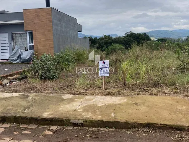 Terreno com 221m², à venda, no bairro Dom Pedro II em Arroio do Meio