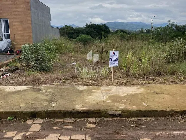 Terreno com 221m², à venda, no bairro Dom Pedro II em Arroio do Meio