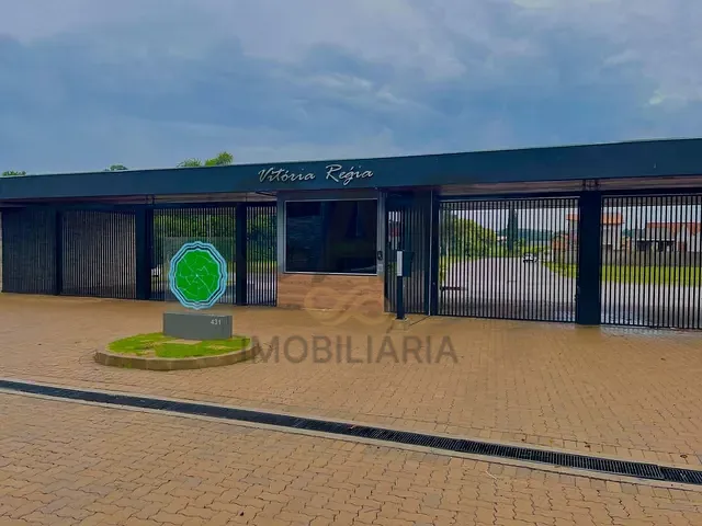 Terreno com 588m², à venda, no bairro Vitória Régia em Holambra