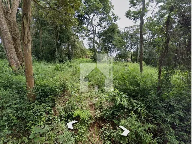 Terreno com 367m², à venda, no bairro Estância Yporanga em Jarinu