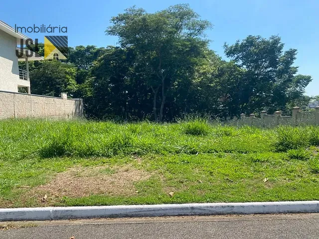 Terreno com 570m², à venda, no bairro Residencial Santa Helena em Caçapava