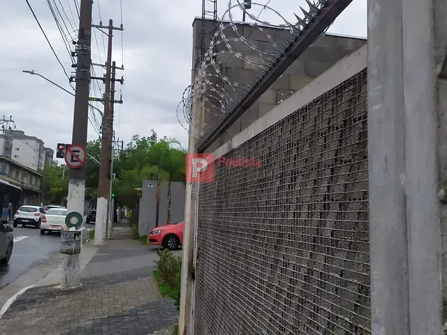 Terreno com 2229m², à venda, no bairro Santo Amaro em São Paulo