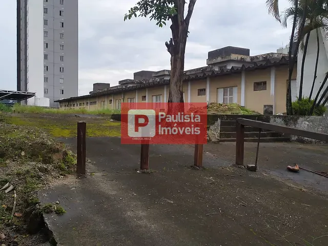 Terreno com 2229m², à venda, no bairro Santo Amaro em São Paulo