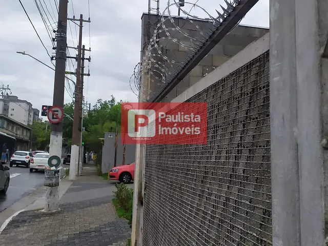 Terreno com 2229m², à venda, no bairro Santo Amaro em São Paulo