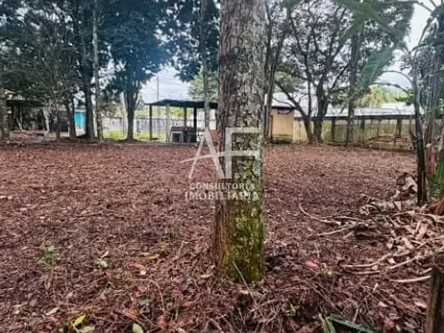 Terreno com 970m², à venda, no bairro Centro em Taubaté