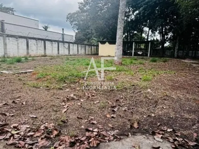 Terreno com 970m², à venda, no bairro Centro em Taubaté