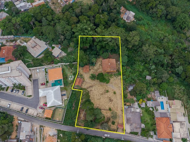 Terreno com 6200m², à venda, no bairro Centro em Vargem Grande Paulista