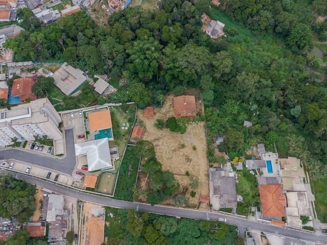 Terreno com 6200m², à venda, no bairro Centro em Vargem Grande Paulista