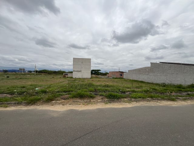 Terreno com 175m², à venda, no bairro Centro em Pindamonhangaba