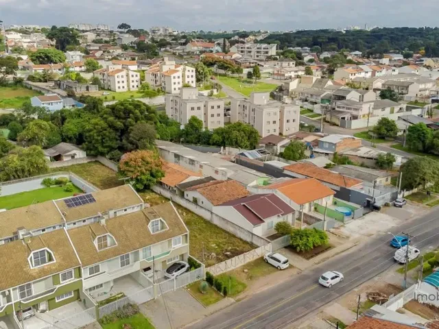 Terreno com 858m², à venda, no bairro Boqueirão em Curitiba