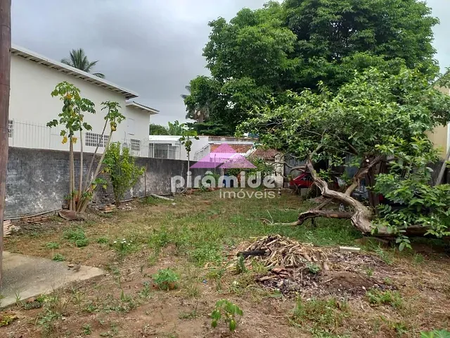 Terreno com 667m², à venda, no bairro Jardim São Dimas em São José dos Campos