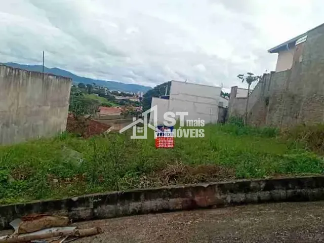 Terreno com 150m², à venda, no bairro Jardim Alto Serra em Andradas