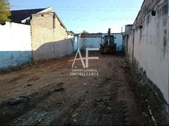Terreno com 300m², à venda, no bairro Jardim Ana Rosa em Taubaté