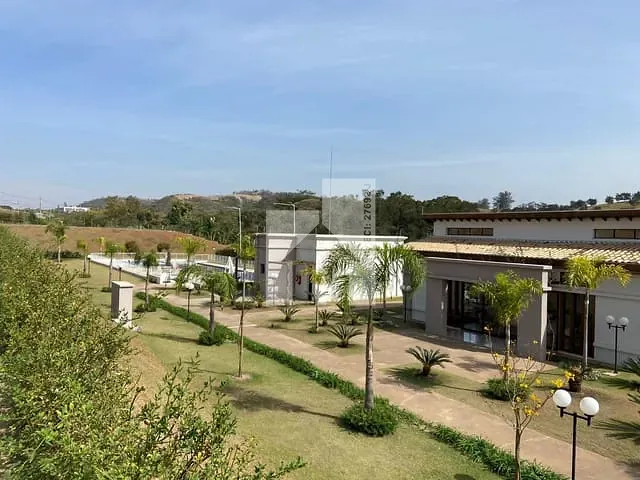 Terreno com 800m², à venda, no bairro Reserva Santa Monica em Itupeva