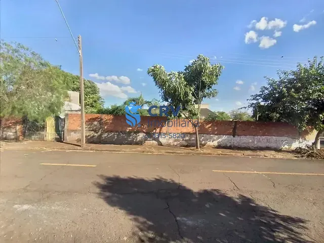 Terreno com 350m², à venda, no bairro Califórnia em Londrina