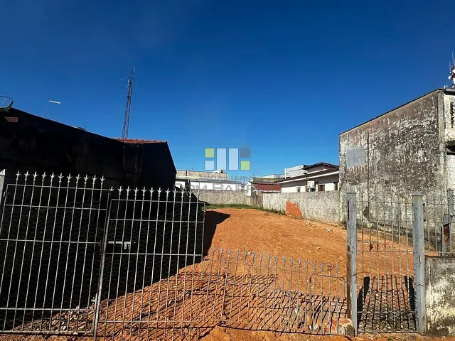 Terreno com 403m², à venda, no bairro Jardim Rosolém em Hortolândia