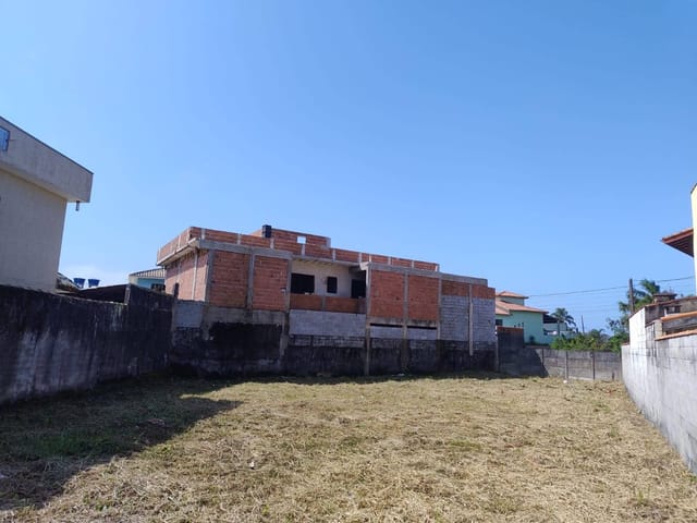 Terreno com 470m², à venda, no bairro Centro em Bertioga