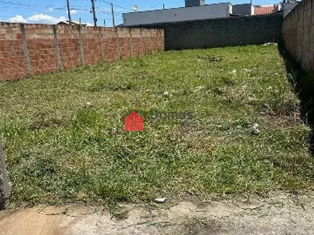 Terreno com 268m², à venda, no bairro Loteamento Residencial e Comercial Araguaia em Pindamonhangaba