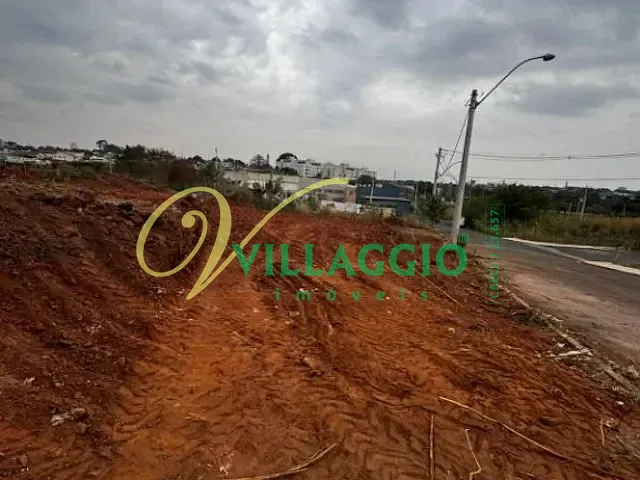 Terreno com 299m², à venda, no bairro Jardim Caparroz em São José do Rio Preto