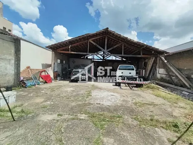 Terreno com 300m², à venda, no bairro Vila Graziani em Andradas