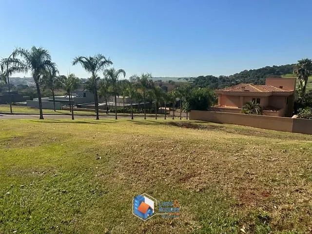 Terreno com 619m² 1 quarto e 1 banheiro, à venda, no bairro Residencial e Empresarial Alphaville em Ribeirão Preto