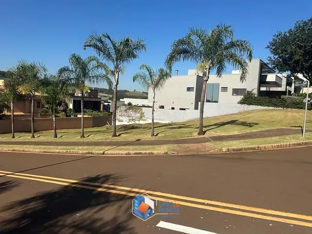 Terreno com 619m² 1 quarto e 1 banheiro, à venda, no bairro Residencial e Empresarial Alphaville em Ribeirão Preto