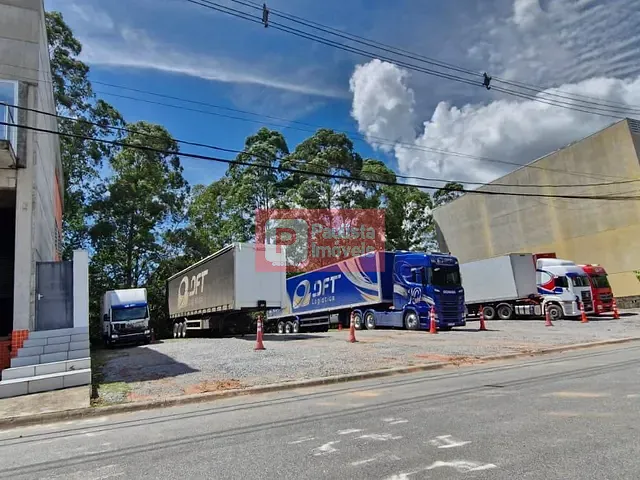Terreno com 1080m², à venda, no bairro Centro em Vargem Grande Paulista