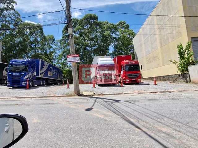 Terreno com 1080m², à venda, no bairro Centro em Vargem Grande Paulista