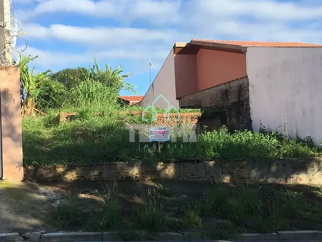 Terreno com 300m², à venda, no bairro Alto de São Pedro em Taubaté
