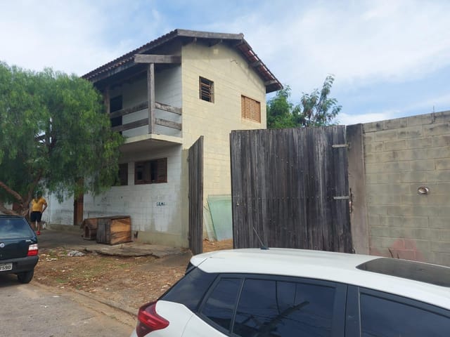 Terreno com 594m², à venda, no bairro Alto do Cardoso em Pindamonhangaba