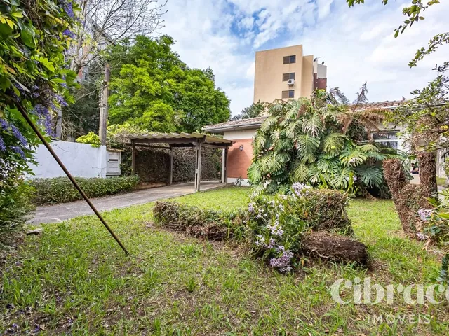 Terreno à venda, no bairro Seminário em Curitiba