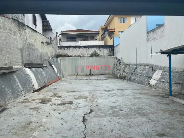 Terreno à venda, no bairro Jardim Hollywood em São Bernardo do Campo