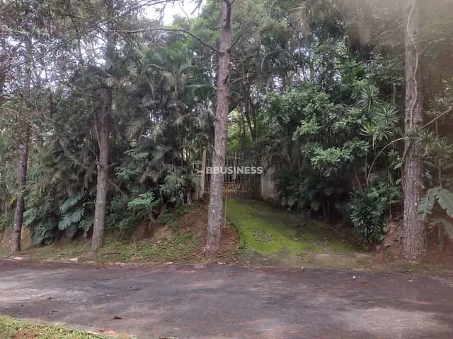 Terreno com 503m², à venda, no bairro Granja Carneiro Viana em Cotia