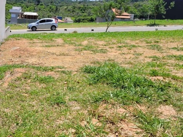 Terreno com 129m², à venda, no bairro Jardim Elias em Cotia
