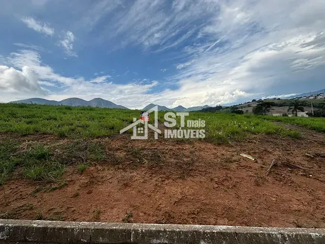 Terreno com 2000m², à venda, no bairro Residencial Recanto Verde em Andradas